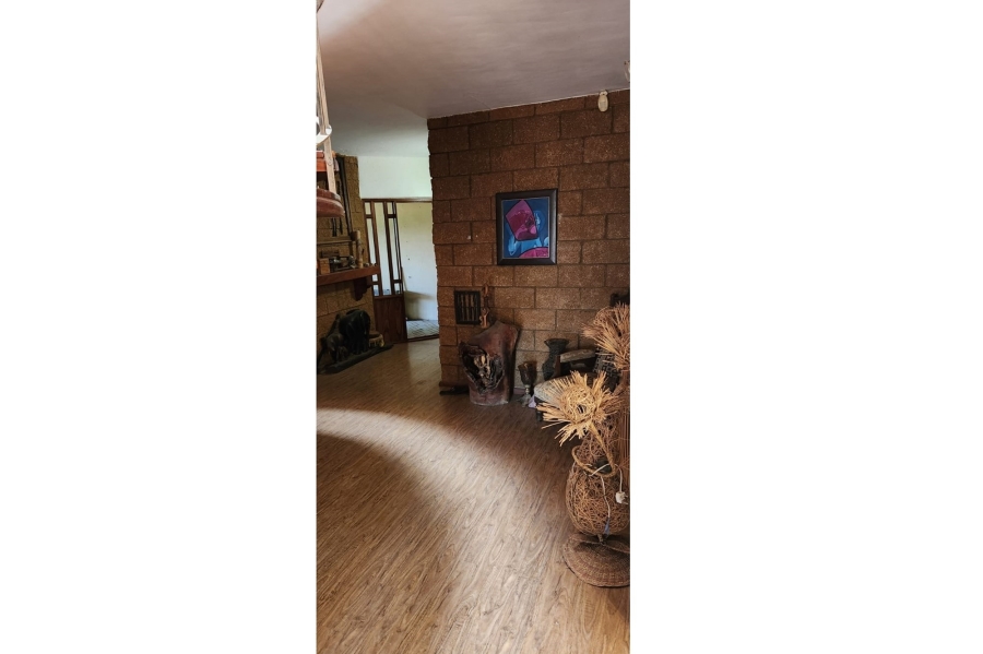 4 Bedroom Property for Sale in Deneysville Free State